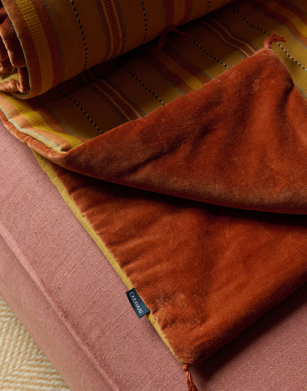 Revers en velours lavé du sofa cover en coton Noely