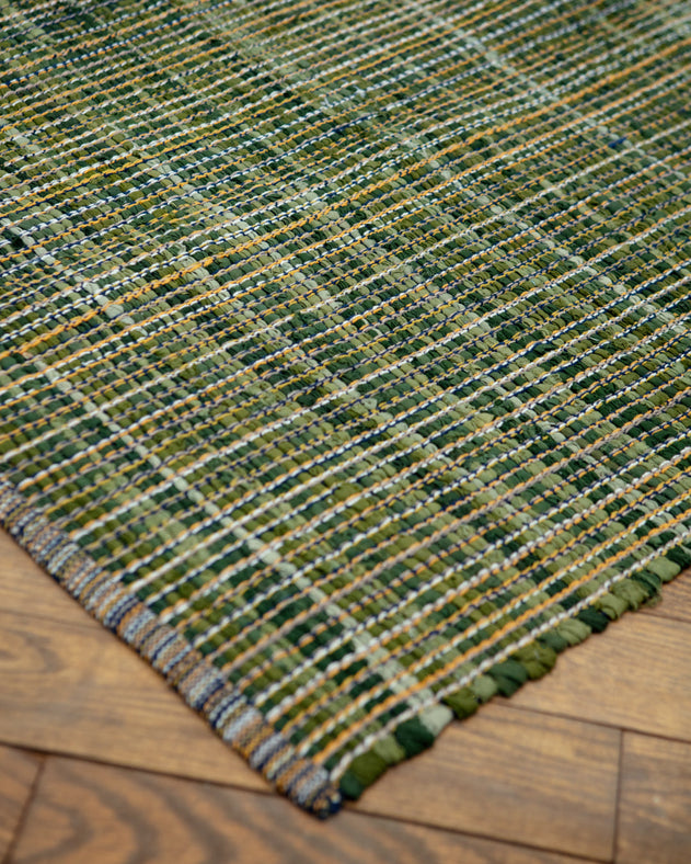 Tapis Lira tons verts Laurier lirette de coton recyclé