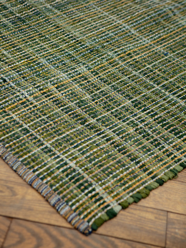 Tapis Lira tons verts Laurier lirette de coton recyclé