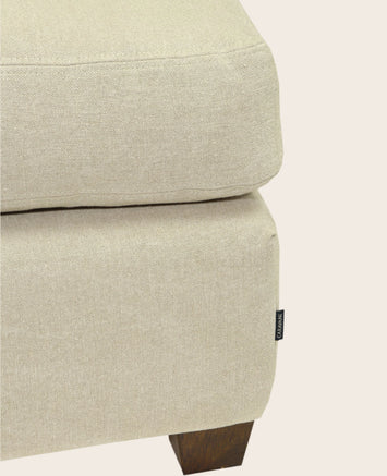 pieds en hêtre pouf