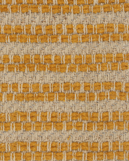 Détail du tissu Phylo en jute et coton avec sa double rayure en fil de coton couleur Curcuma