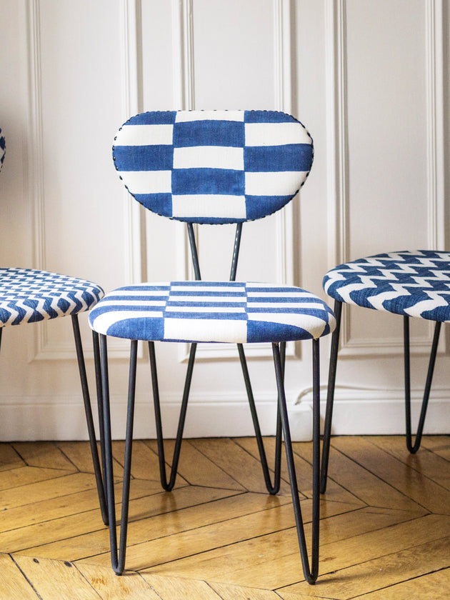 Chaise vintage à imprimés