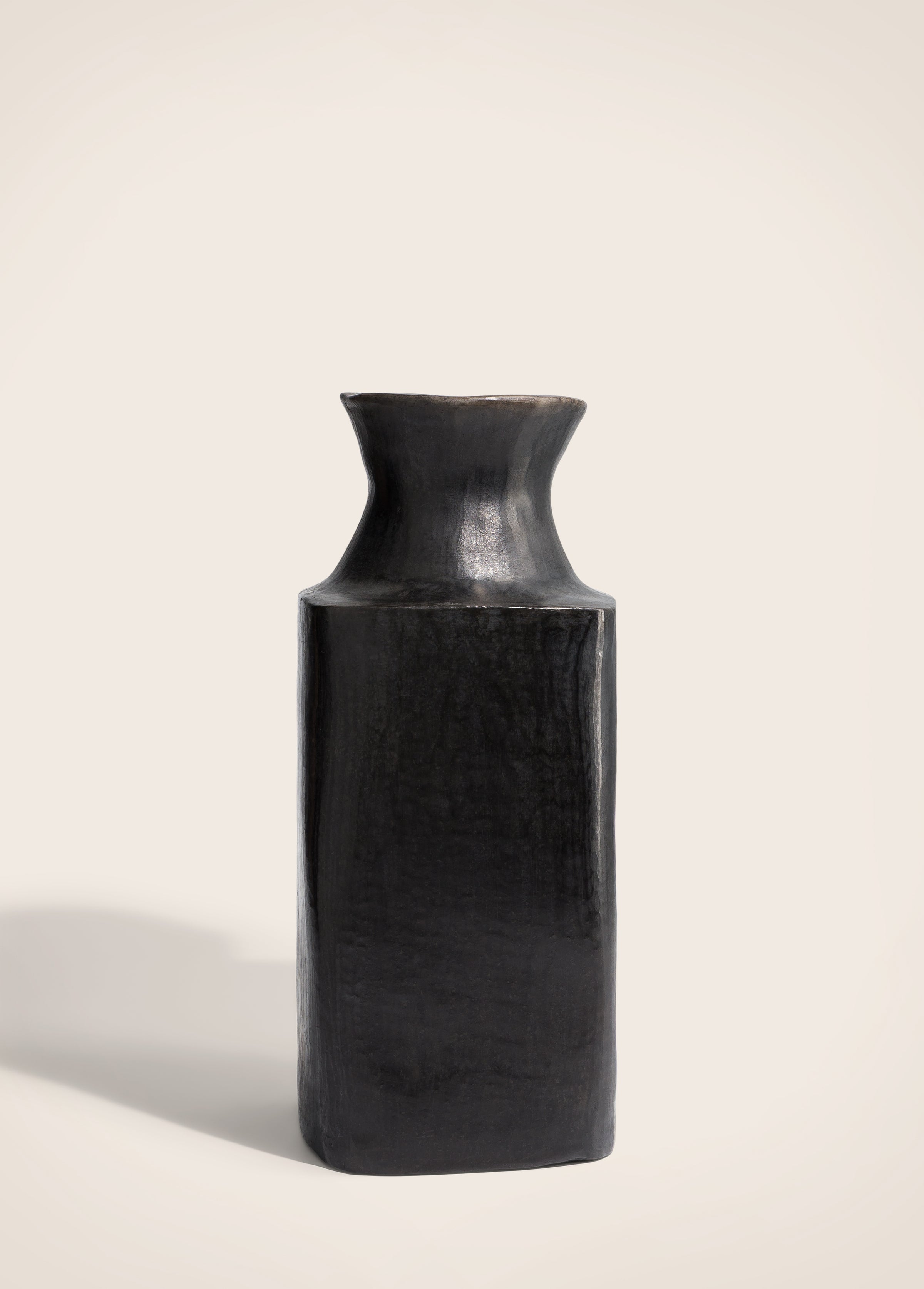 Pyer Vase