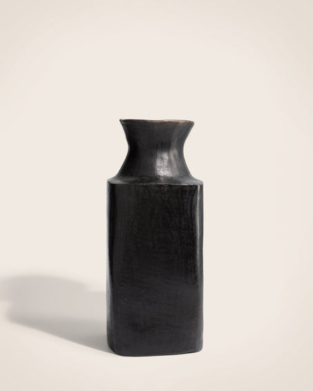 Pyer Vase