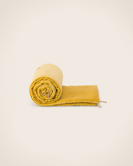 Washed velvet sofa cover