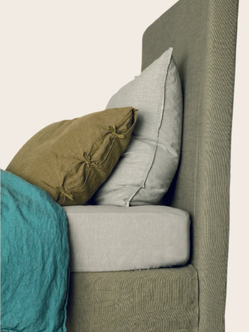 Vega headboard