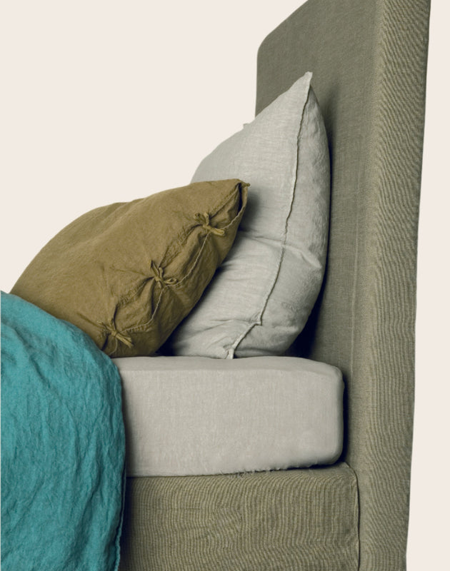 Vega headboard