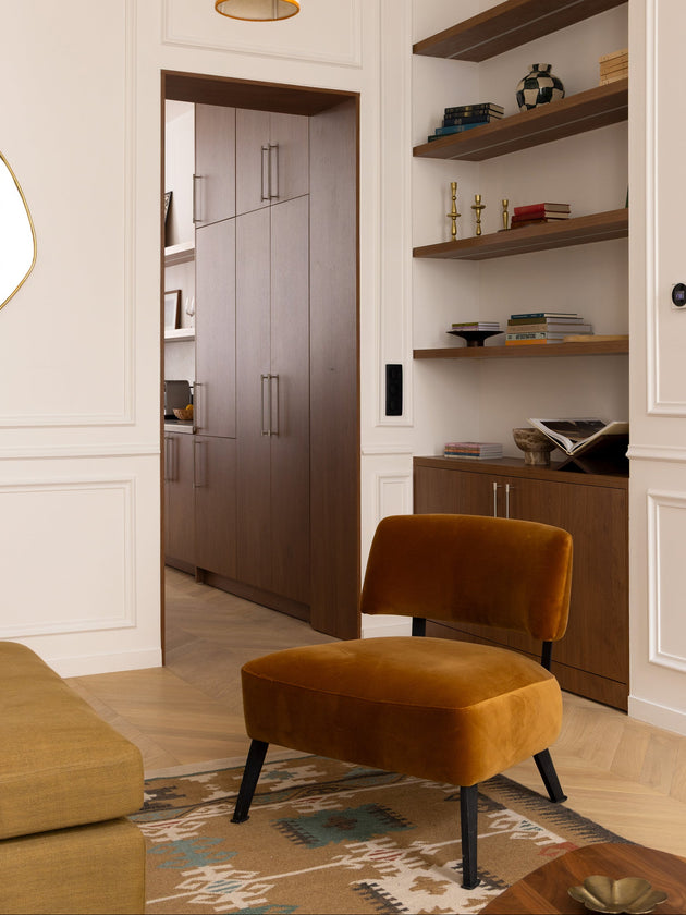 Kaar armchair