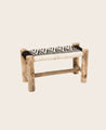 Petit banc noir et blanc tressé en coton et bois d'eucalyptus