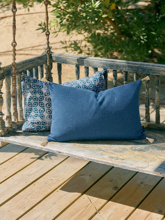 Anatole outdoor cushion
