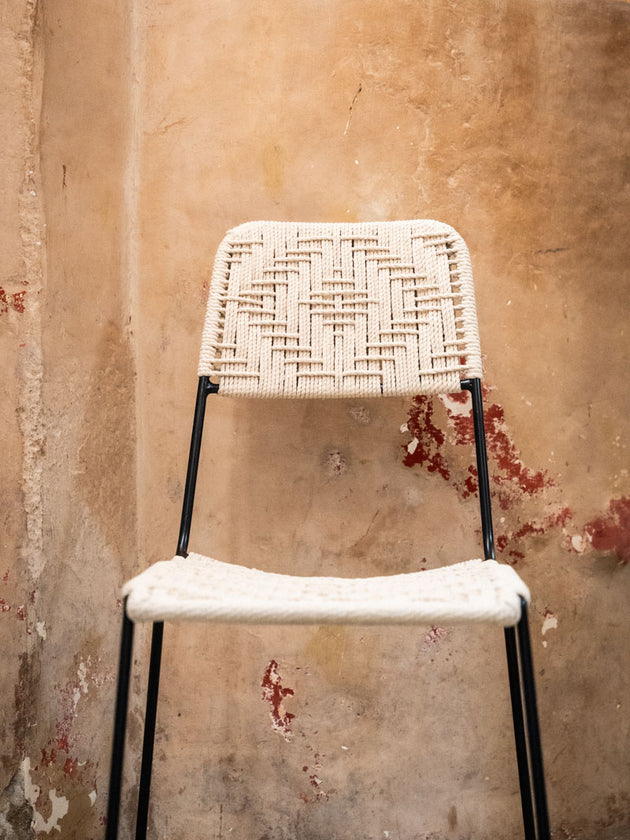Murgi lozenge chair