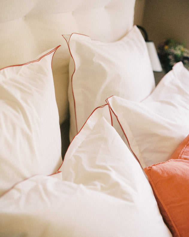 Taies d'oreiller blanches Bora en percale de coton biologique