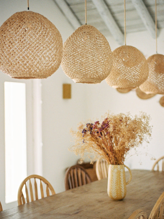 Luminaire : ensemble de quatre suspensions en fibre de bananier Balbi