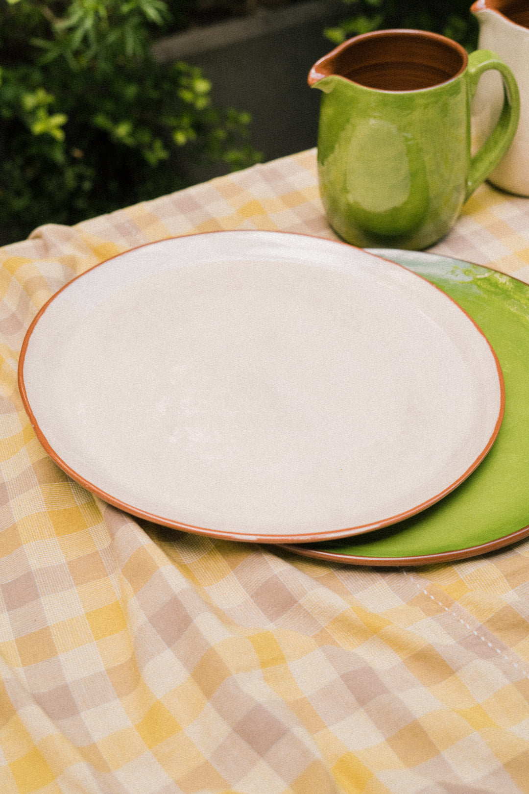 Plat à tarte en argile blanc