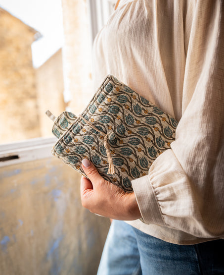 Pochette à livre et marque-page