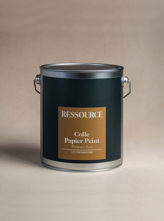 Colle à papier peint