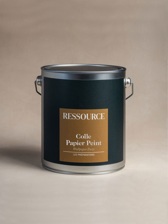 Colle à papier peint