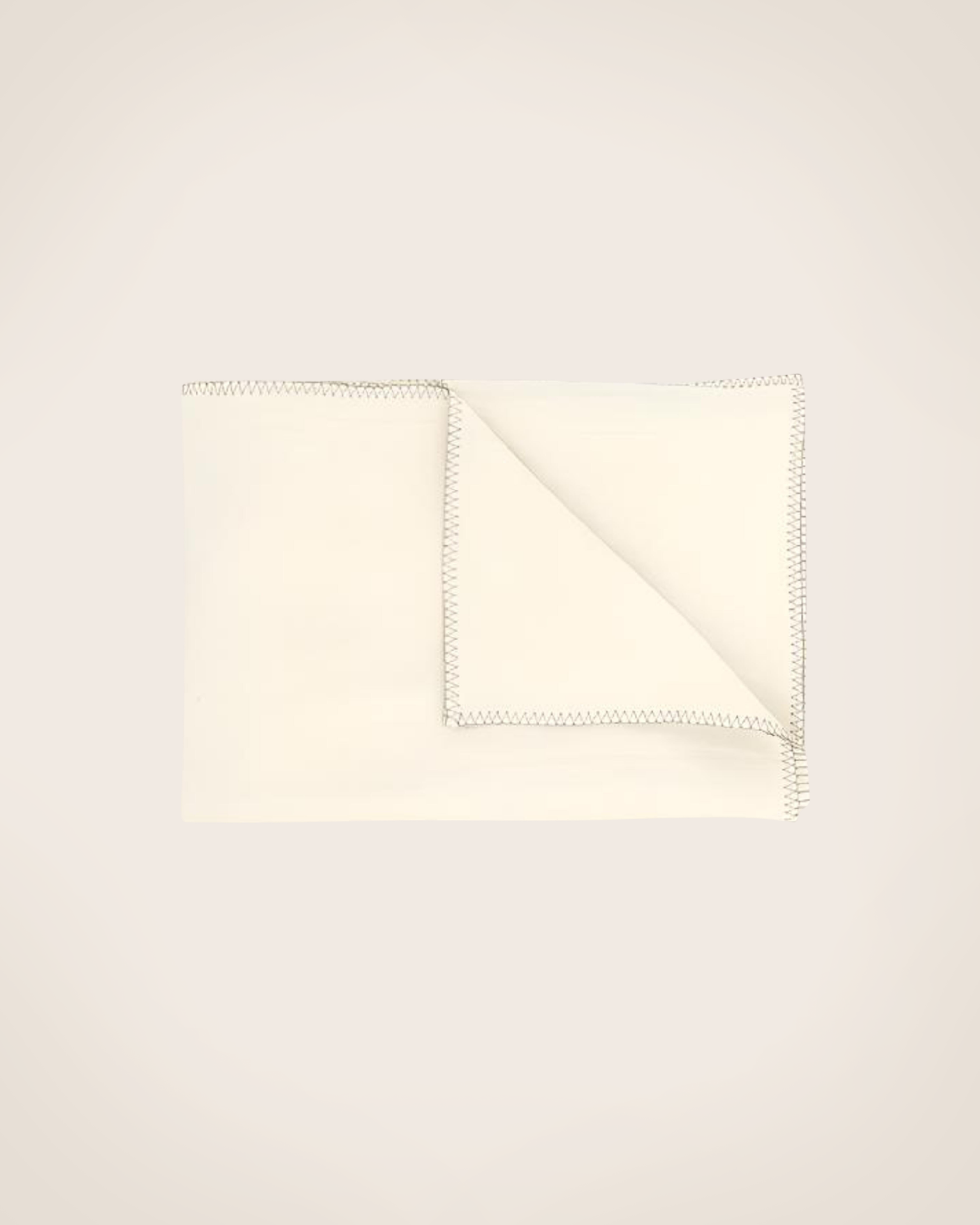 Lana bedspread