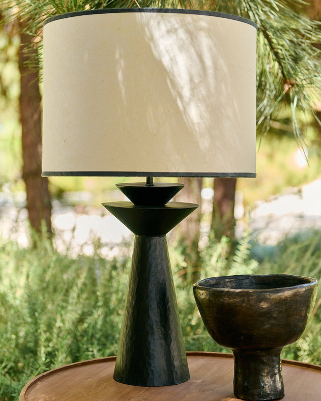 Leo Rosha table lamp