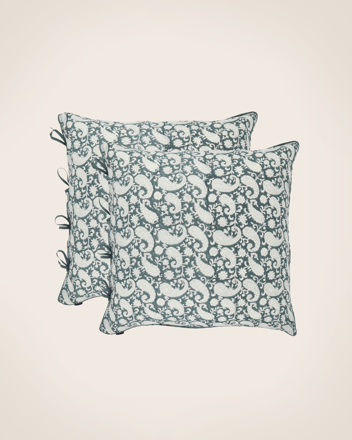 Set of 2 Paisley pillowcases