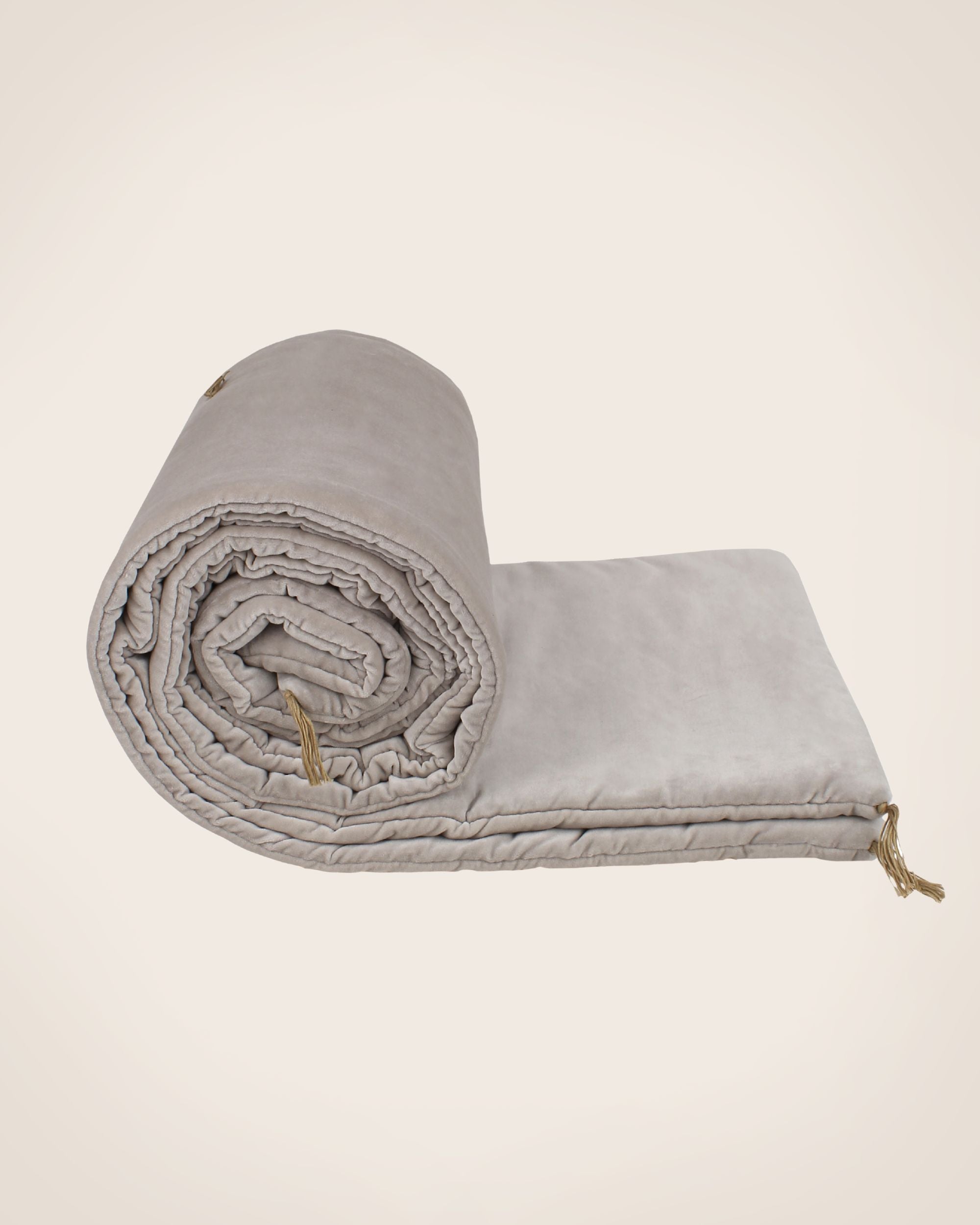 Washed velvet sofa cover