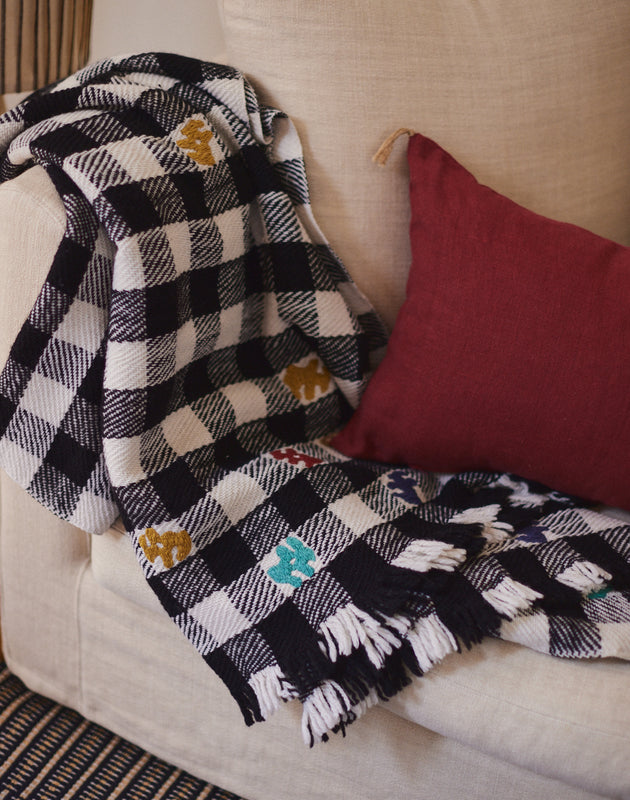 Plaid Khada
