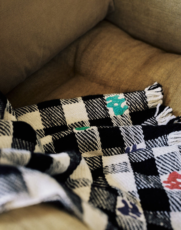 Plaid Khada